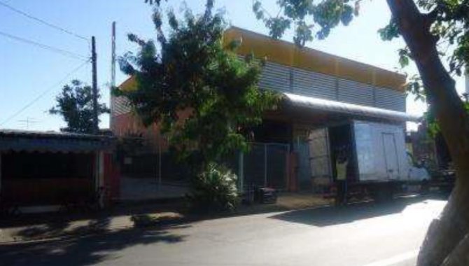 Foto - Terreno com Galpão Comercial 333 m² - Araraquara - SP - [3]