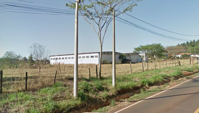 Foto - Galpão e Área de 3 ha - Distrito Industrial I - Colina - SP - [2]