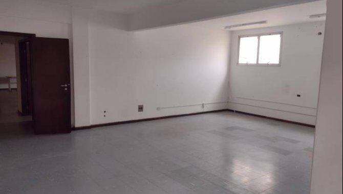 Foto - Imóvel Comercial 1.248 m² - Parolin - Curitiba - PR - [37]