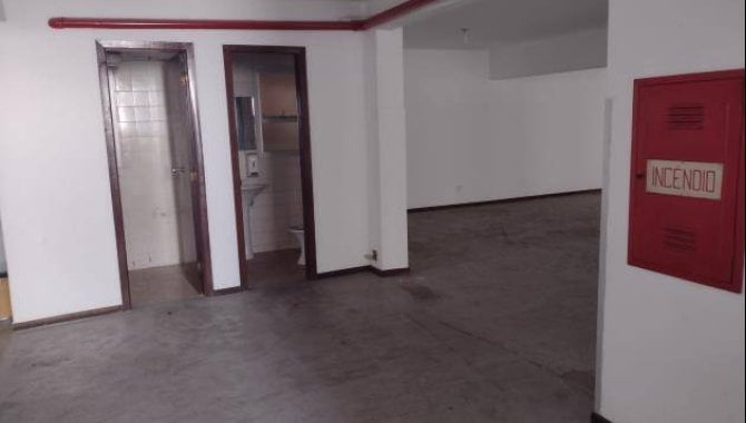 Foto - Imóvel Comercial 1.248 m² - Parolin - Curitiba - PR - [20]