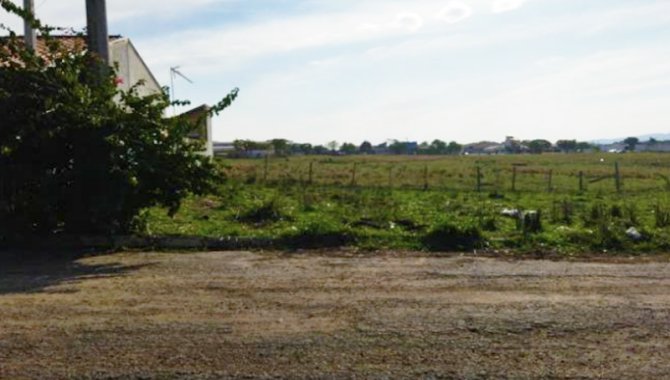 Foto - Terreno - Caçapava-SP - Rua Gonçalves Dias, Lote 15 da Área F - Vila Santos - [1]