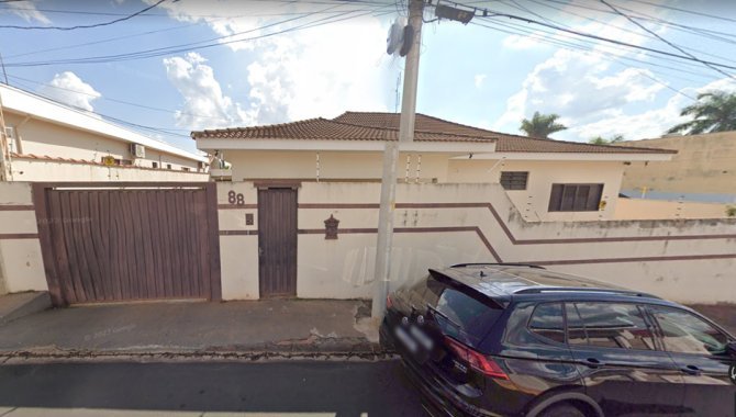 Foto - Direitos sobre Casa 250 m² - Jardim do Bosque - Ibitinga - SP - [1]