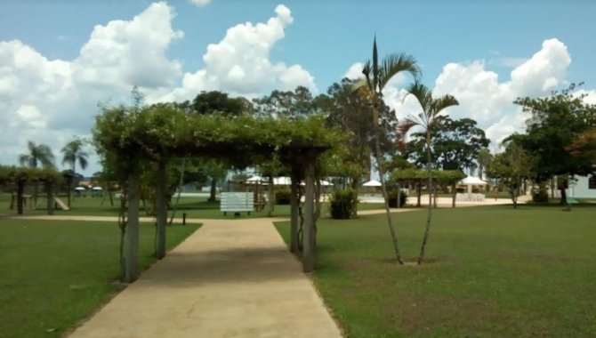 Foto - Direitos sobre Terreno 359 m² - Terras de Santa Cristina - Paranapanema - SP - [2]