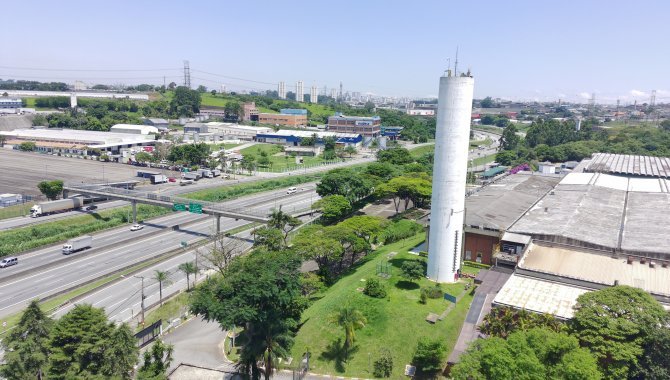 Foto - Imóvel Industrial e Área 30.000 m² com Maquinários e Equipamentos - Ind. Anhanguera - Osasco - SP - [20]