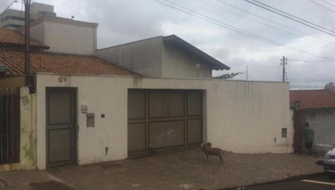 Foto - Casa 269 m² - Nossa Senhora da Abadia - Uberaba - MG - [2]