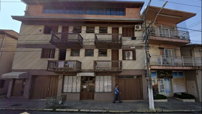 Foto - Apartamento - Garibaldi-RS - Rua Buarque de Macedo, 3740 - Centro - [1]