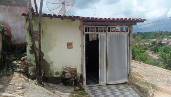 Foto - Casa - Encruzilhada-BA - Rua Camilo Santos - Alto da Boa Vista - [1]