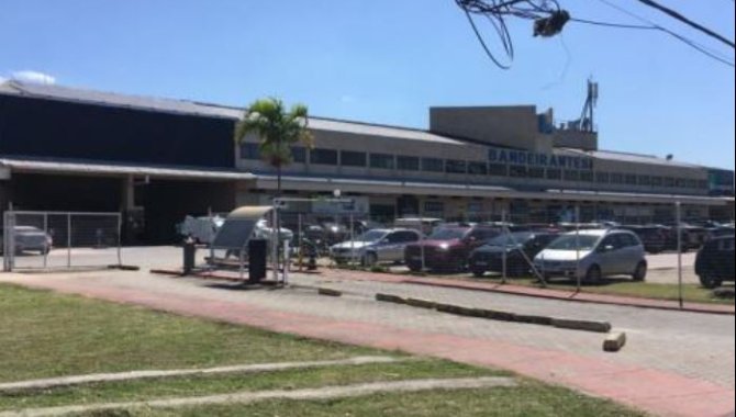 Foto - Sala Comercial - Rio de Janeiro-RJ - Av. Salvador Allende, 6.700 (Unid. 210) - Freguesia de Jacarepaguá - [1]