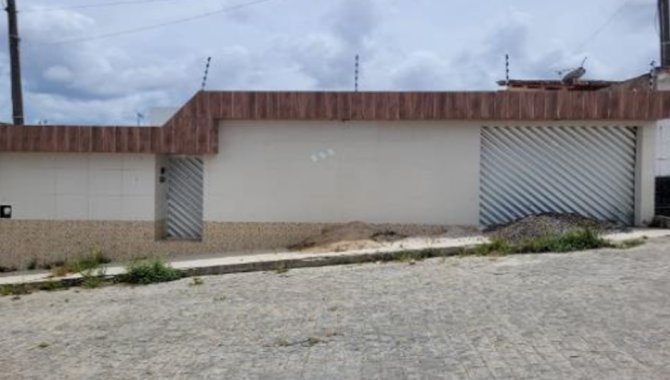 Foto - Casa - Caruaru-PE - Rua Entre Rios, 122 - Cidade Alta - [1]