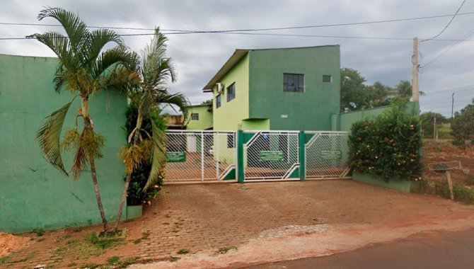 Foto - Prédio Comercial - Gavião Peixoto-SP - Alameda Stafussa, 197 - Centro - [1]