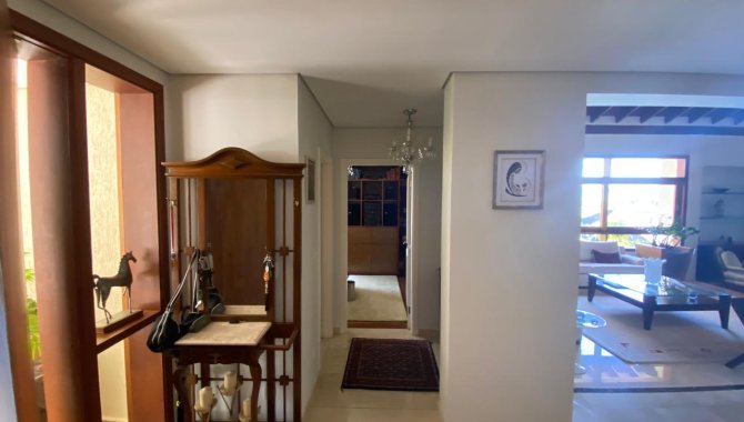 Foto - Casa em Condomínio com 737 m² - Colinas de Santander - Campinas - SP - [11]