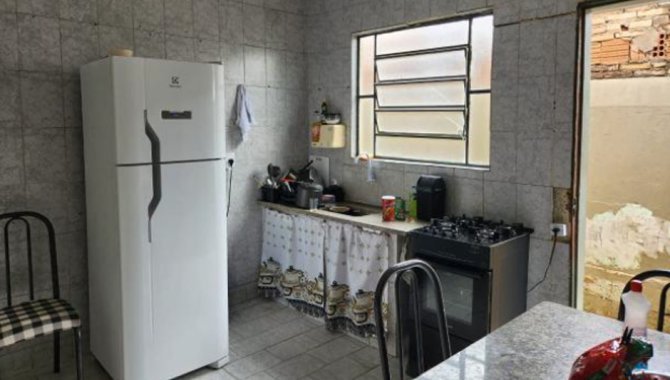 Foto - Casa 84 m² - Núcleo Hab. Castelo Branco - Marília - SP - [5]