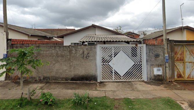 Foto - Casa - Botucatu-SP - Rua Roque Retameiro Molina, 76 - Jardim Maria Lima - [1]