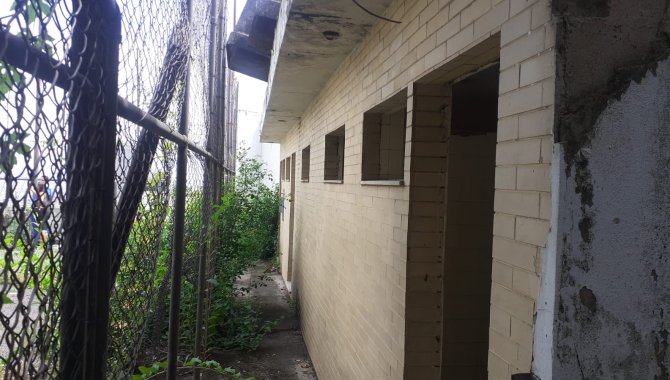 Foto - Prédio e Domínio Útil sobre Terreno de 684 m² - Gamboa - Rio de Janeiro - RJ - [5]