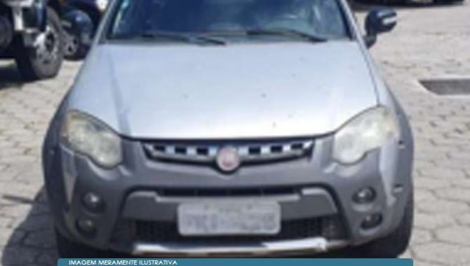 Foto - Carro Fiat Strada Adventure CD - 2013/2013 - [1]