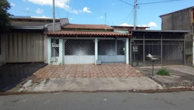 Foto - Casa - Aparecida de Goiânia-GO - Rua H-63 - Lt. 20 da Qd. 197 - Cidade de Vera Cruz - [2]