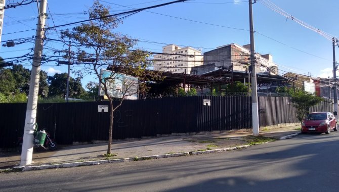 Foto - Excelente Área para Incorporação Imobiliária 2.426 m² - Cambuci - São Paulo - SP - [3]