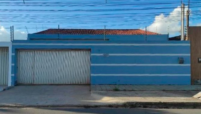 Foto - Casa - Arapiraca-AL - Rua Aurilia Vieira Pereira, 30 - Eldorado - [1]