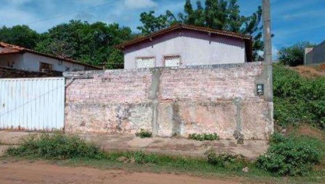 Foto - Casa - Esperantina-PI - Rua José de Ribamar Ramos, 08 - Conjunto Novo Milênio - [1]