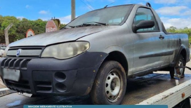 Foto - Carro Fiat Strada, 2007/2008 - [2]