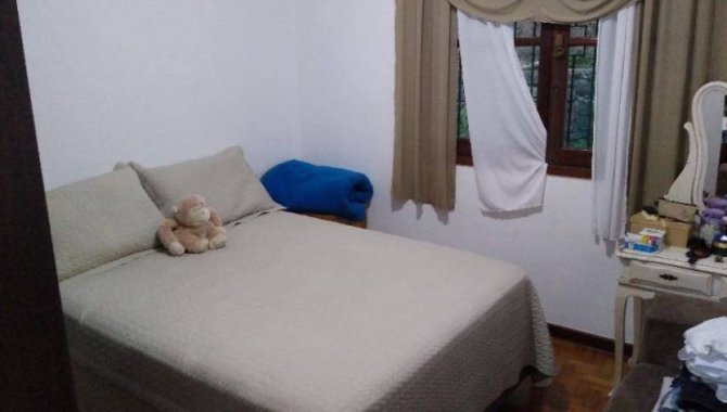 Foto - Casa com área de 2.436 m² - Jardim Novo Embu - Embu das Artes - SP - [11]