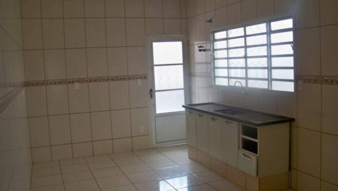 Foto - Casa 125 m² - Jardim Califórnia - Guaíra - SP - [7]