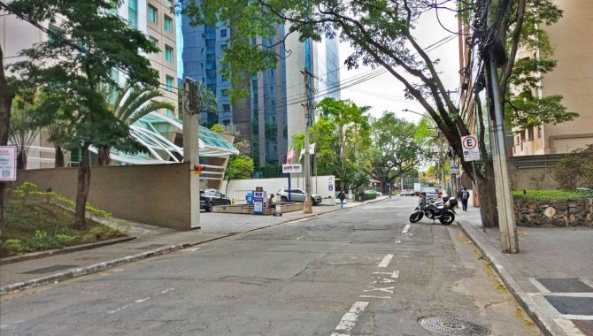 Foto - Prédio Comercial com 10 andares e 32 vagas (próximo da Avenida Berrini) - Brooklin Paulista Novo - São Paulo - SP - [9]