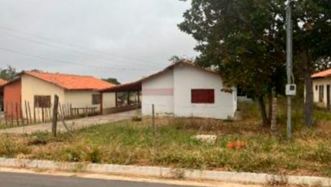 Foto - Casa - Aparecida de Goiânia-GO - Rua Ji-60 - Lt. 09 da Qd. 192 - Jardim Ipê - [2]