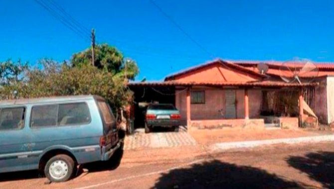 Foto - Casa - Buriti de Goiás-GO - Av. Marginal, esquina com Rua Amapá - Lt. 07 da Qd. 39 - Serra Dourada - [1]