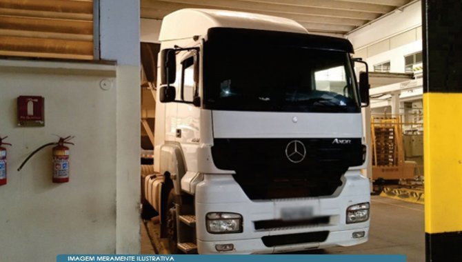 Foto - Caminhão Truck Mercedes-Benz Axor 2540 S - 2007/2008 - [2]