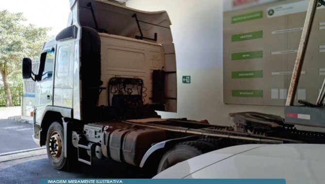 Foto - Caminhão Truck Volvo Fm370 T - 2009/2010 - [2]