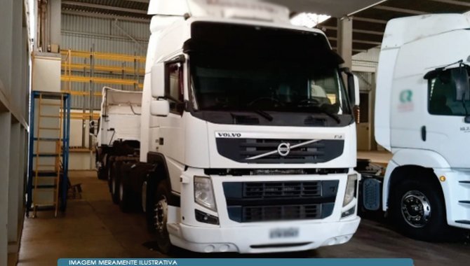 Foto - Caminhão Truck Volvo Fm370 T - 2011/2012 - [3]