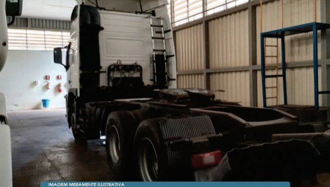 Foto - Caminhão Truck Volvo Fm370 T - 2011/2012 - [4]