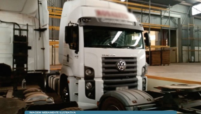 Foto - Caminhão Toco Volkswagem 19-330 Ctc - 2015/2015 - [1]