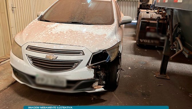 Foto - Carro Chevrolet Onix - 2014/2015 - [1]