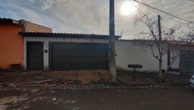 Foto - Casa - Ribeirão Preto-SP - Rua Dr. Breno José Guanais Simões 2.980 - Jardim Paiva - [1]