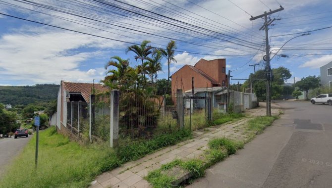 Foto - Casa - Porto Alegre-RS - Rua Amapá, 940 - Vila Nova - [3]