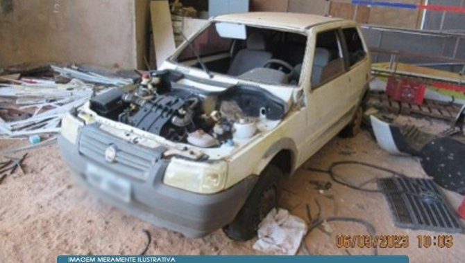 Foto - Carro Fiat Uno Mille Economy - 2010/2011 - [2]