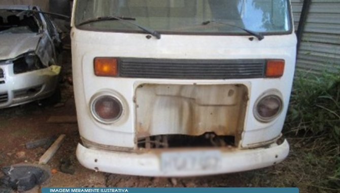 Foto - Carro Volkswagen Kombi - 2009/2010 - [3]