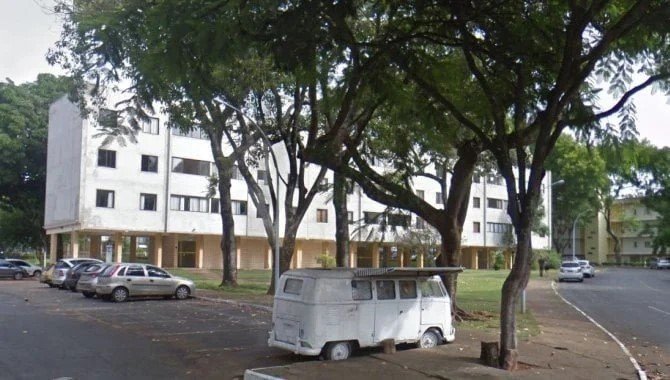 Foto - Apartamento com 77m² de área útil (Cadastro Municipal c/ 98,60m² de privativa + comum) - Asa Sul - Brasília - DF - [2]