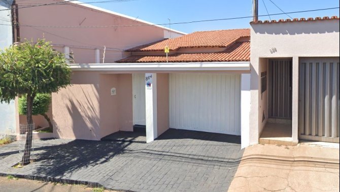 Foto - Casa - Uberlândia-MG - Rua Porto Alegre, 864 - Nossa Senhora Aparecida - [3]