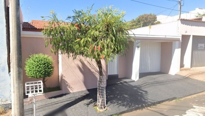 Foto - Casa - Uberlândia-MG - Rua Porto Alegre, 864 - Nossa Senhora Aparecida - [2]