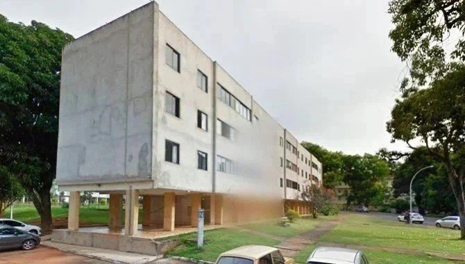 Foto - Apartamento com 77m² de área útil (Cadastro Municipal c/ 98,60m² de privativa + comum) - Asa Sul - Brasília - DF - [4]