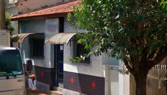 Foto - Casa em Terreno de 220 m² - Vila Santa Terezinha - Bariri - SP - [2]