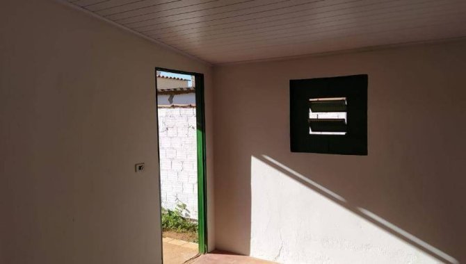 Foto - Casa 135 m² - Medalha Milagrosa - Pedrinópolis - MG - [26]