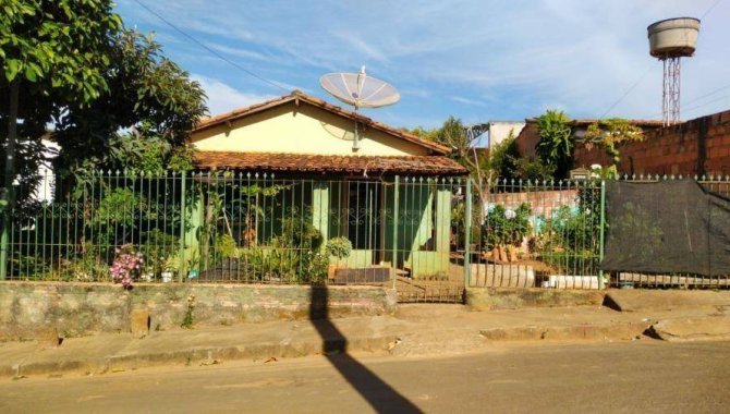 Foto - Casa 135 m² - Medalha Milagrosa - Pedrinópolis - MG - [6]