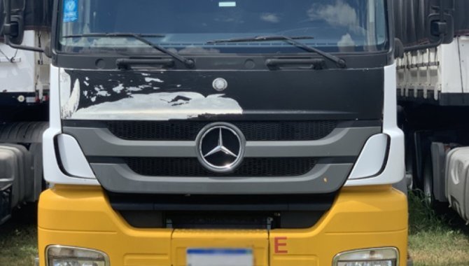 Foto - Mercedes Benz Axor 2644S 6x4 e 02 S.Reb.BiTrem.Randon – Graneleiro (Lote 04) - [1]