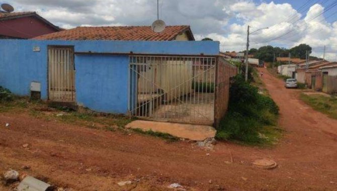 Foto - Casa - Águas Lindas de Goiás-GO - Rua 34 - Lt. 04-09 da Qd. 76 - Parque da Barragem - [1]