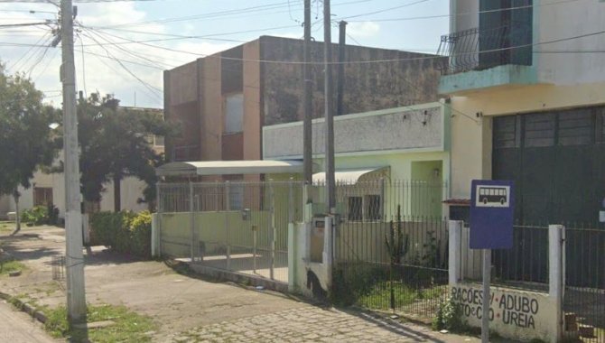 Foto - Casa - Pelotas-RS - Av. Visconde da Graça, 98 - Simões Lopes - [3]