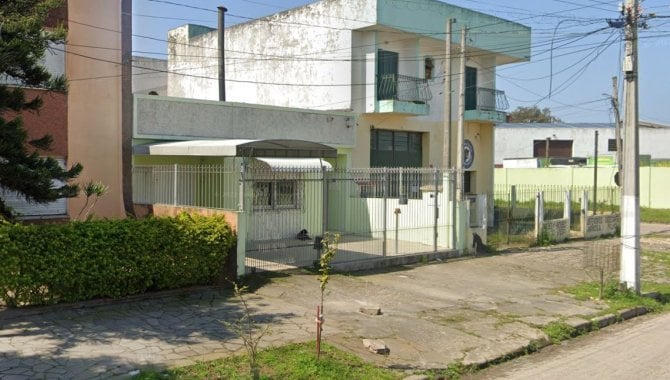 Foto - Casa - Pelotas-RS - Av. Visconde da Graça, 98 - Simões Lopes - [4]